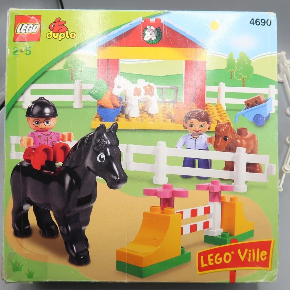 Lego Duplo Horse Stable Pony Farm 4690 Equestrian Farm Riding Stable Complete